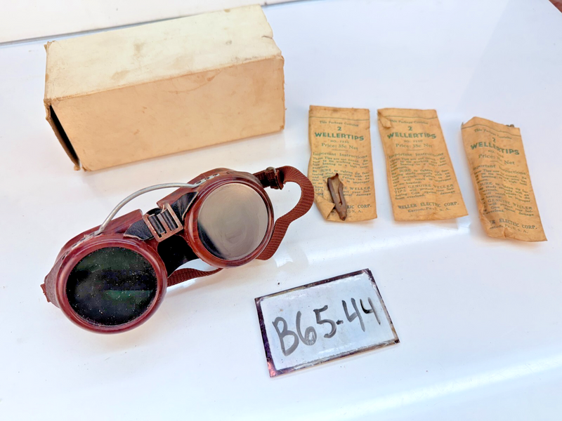 NOS Vintage U.S.A. DOCKSON Welding-Cutting BAKELITE STEAMPUNK GOGGLES B65-44
