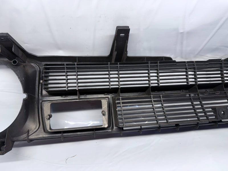 OEM 78 79 80 1978 1979 1980 DATSUN 210 Front Grille Grill *NICE SHAPE* U5B-13
