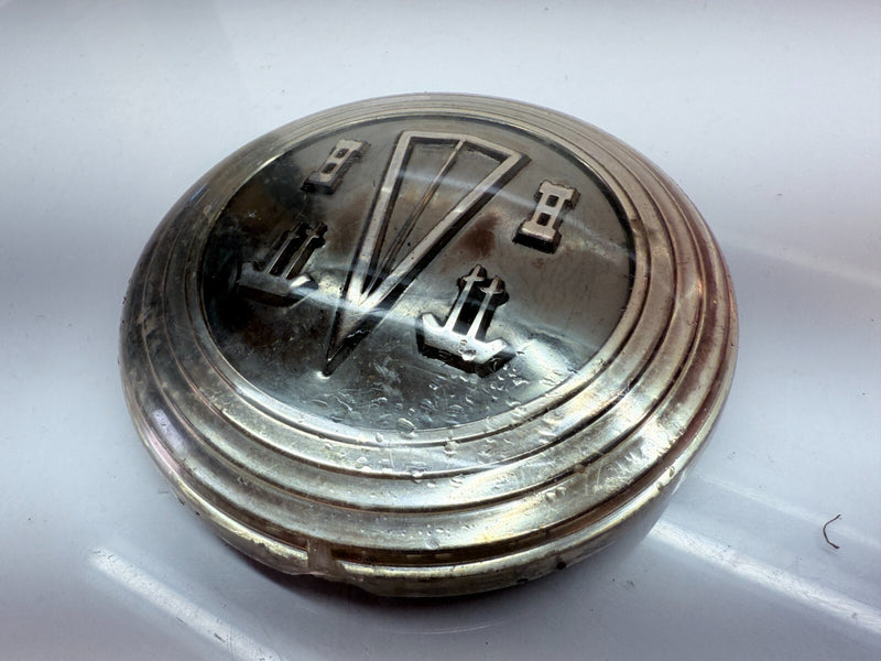 OEM 1946 HUDSON COMMODORE / SUPER SIX OEM STEERING WHEEL HORN BUTTON CAP B58-19