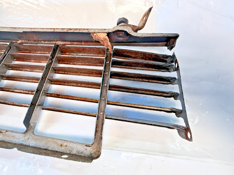 OEM 1956 Chevrolet Belair 150 210 Grill GM Tri-Five Grille Trim U5B-28