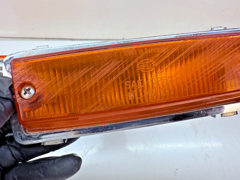 OEM HELLA Amber PAIR Front Parking Turn Signal Light SAE-DP67 BLPo-133 B78-3