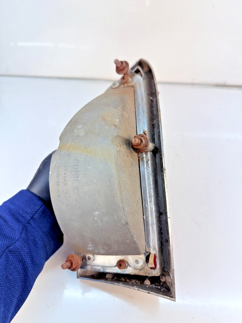 OEM 1960 Oldsmobile 88 98 Right Tail Light & Chrome Trim Guide R3-60 RH C28-2