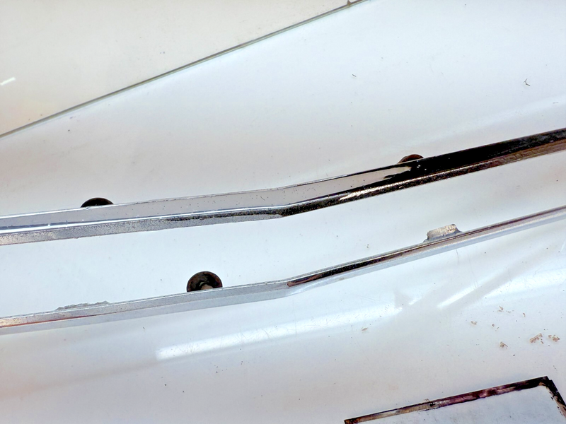 Original 1962 Chevy Hood Emblem Impala Belair Biscayne SS Full Size 62 B66-29