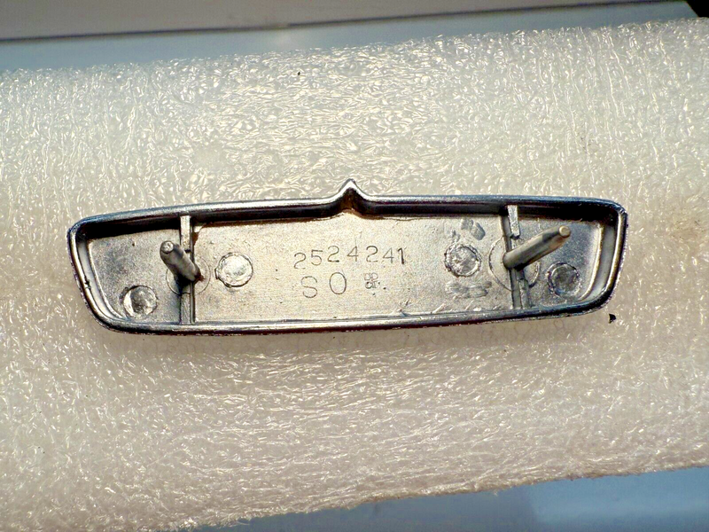 OEM 1965 Dodge Monaco Fender Emblem Badge 65 Mopar 2524241 B32-58