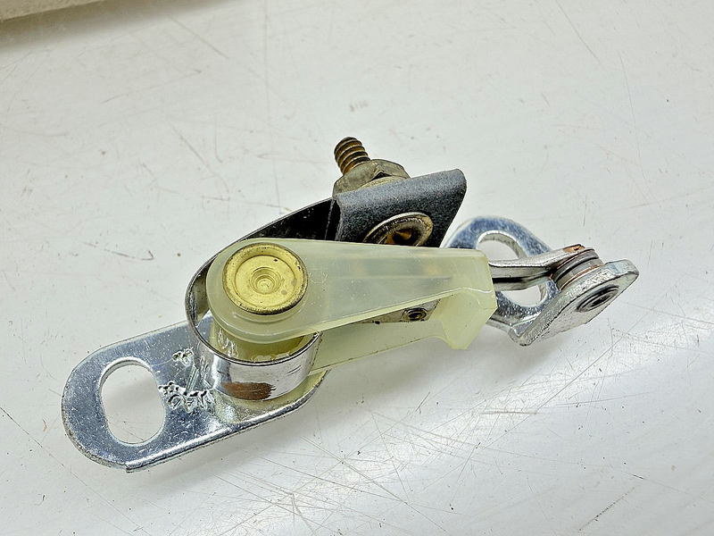NOS LOT 4 DISTRIBUTOR POINT SETS 1949 - 1967 FORD MERCURY FAA-12171-AHD C77-32