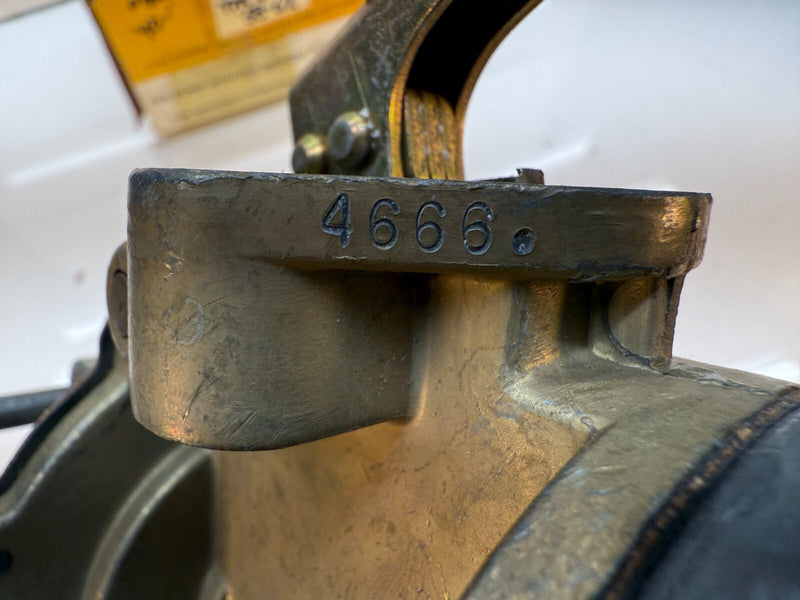 NOS Chevrolet Truck / 1958-1962 Mechanical Fuel Pump 4666 58 59 60 61 62 C18-13