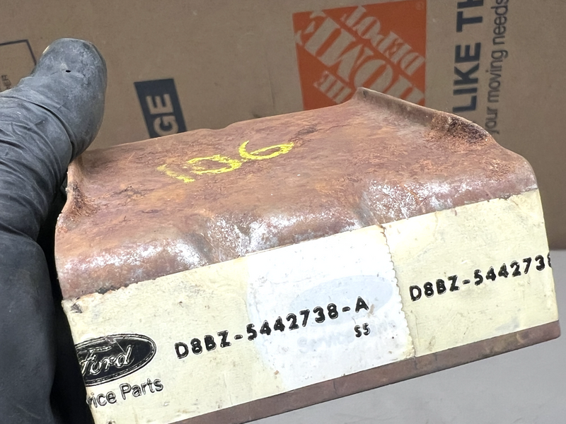 NOS Genuine Ford Mount Bracket D8BZ-5442738-A B30-106