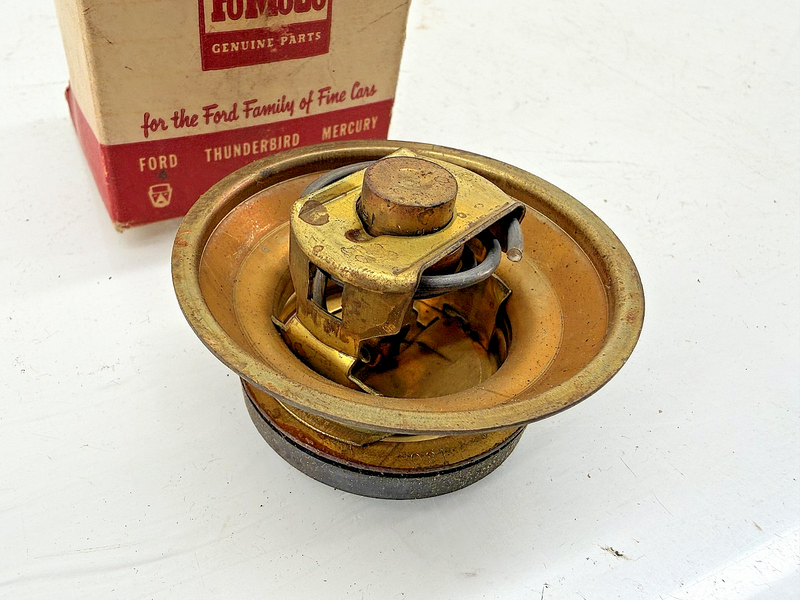 NOS 1940 - 1956 FORD THERMOSTAT 157°- 162° 000-8575-C C62-35