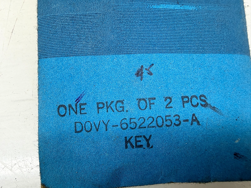 NOS 1970 - 1979 FORD Lincoln Continental Door Ignition Keys D0VY6522053A C67-151