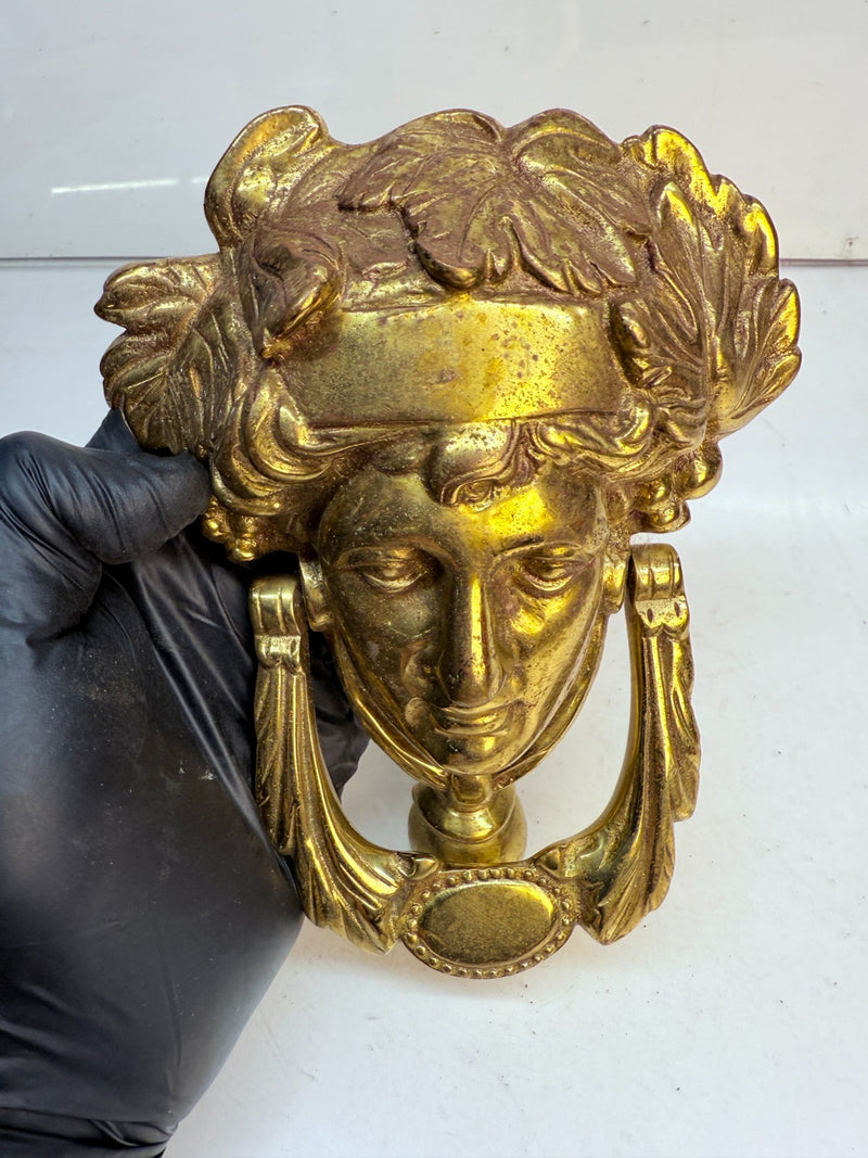 VINTAGE ANTIQUE BRASS LADY GODESS FIGURE SALVAGED DOOR KNOCKER 7" B68-20