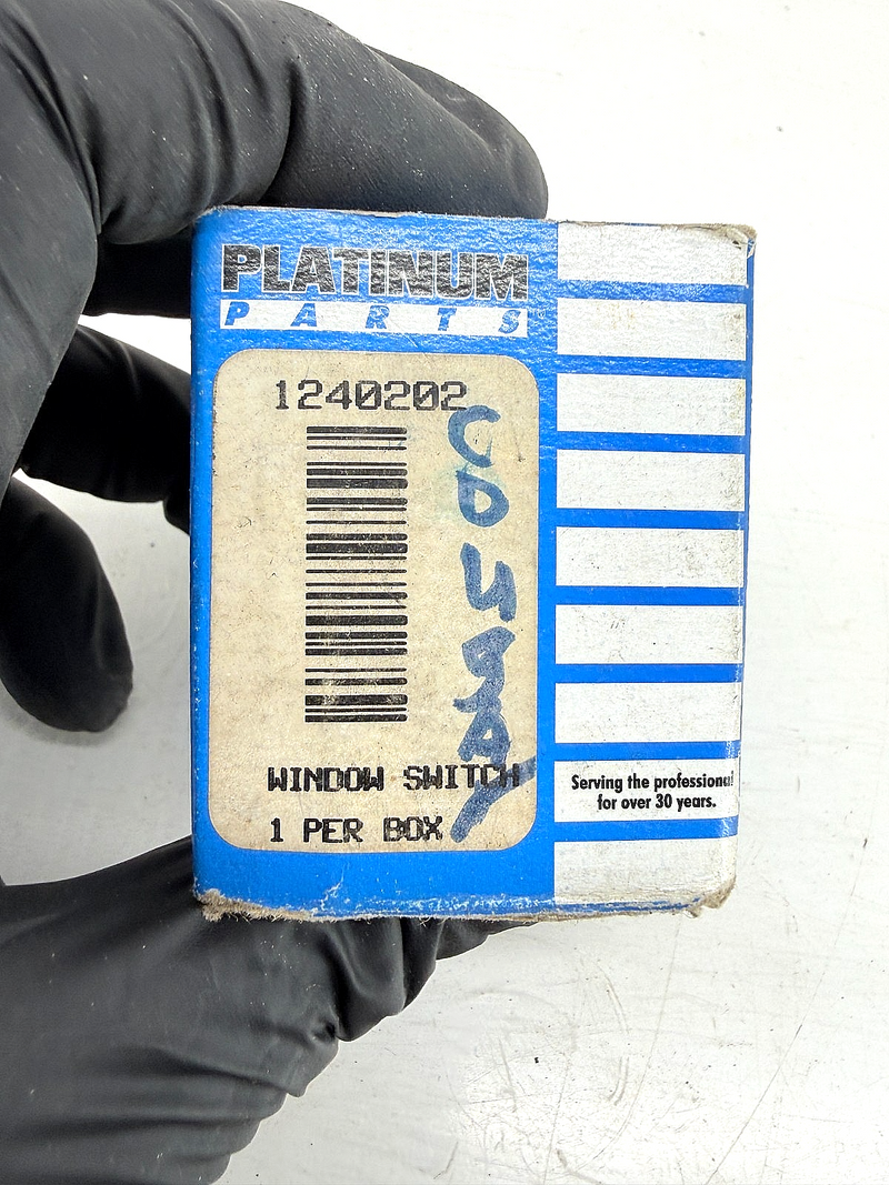 NOS 1989 - 1993 FORD THUNDERBIRD COUGAR POWER WINDOW SWITCH 1240202 C30-55