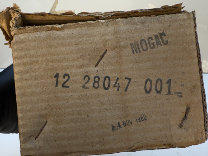 NOS 1956-1961 RENAULT DAUPHINE SPEEDOMETER 8543877 56 57 58 59 60 61 C19-13