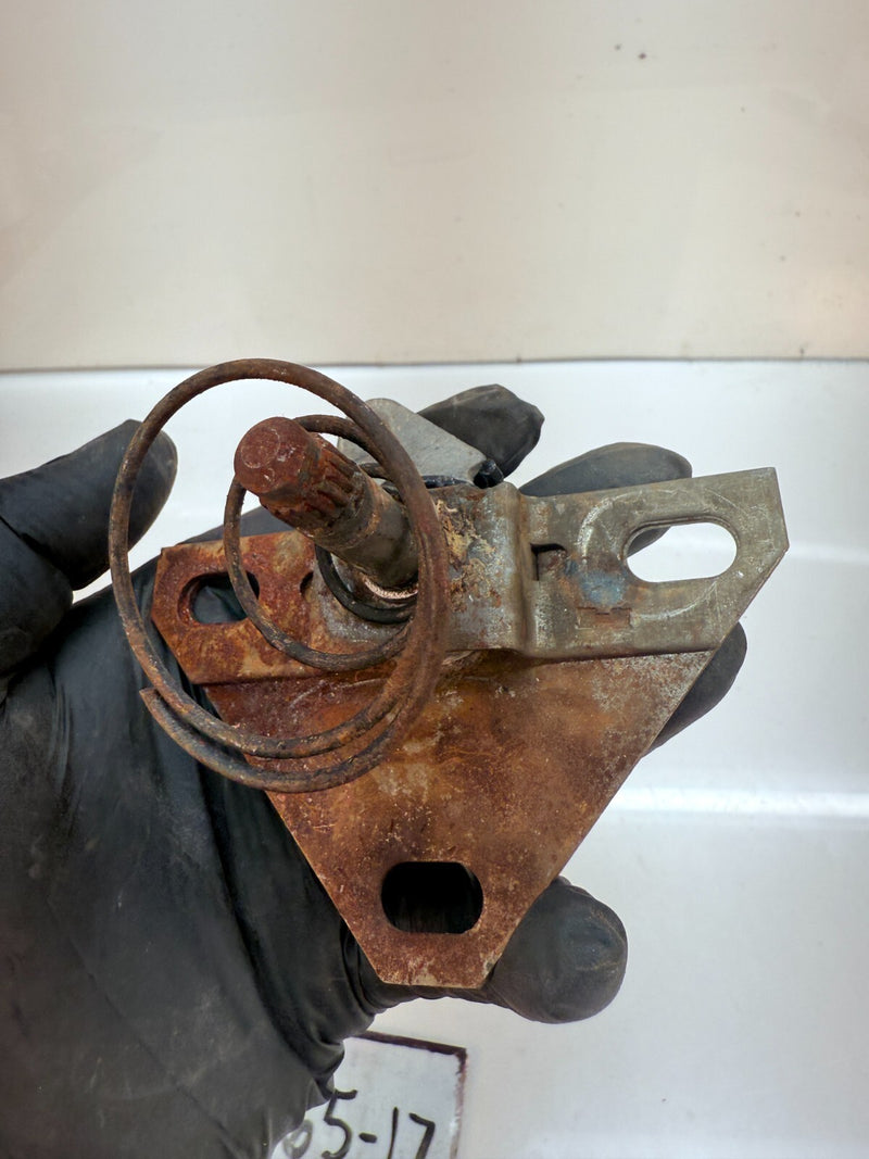 OEM 1961 - 1963 FORD THUNDERBIRD DOOR LATCH RELAY RIGHT SIDE HANDLE B65-17