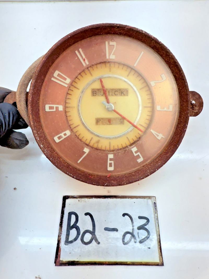 VINTAGE OEM 1947 BUICK DASH CLOCK ROSE GOLD B-23
