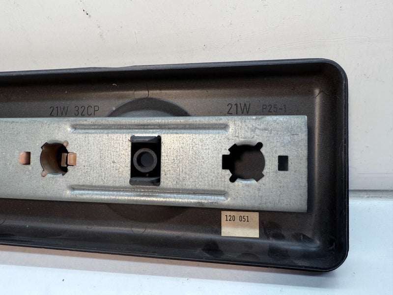 OEM Mercedes W123 Driver Left LH Rear Tail Light Assembly 22064L DOT22 064 C13-9