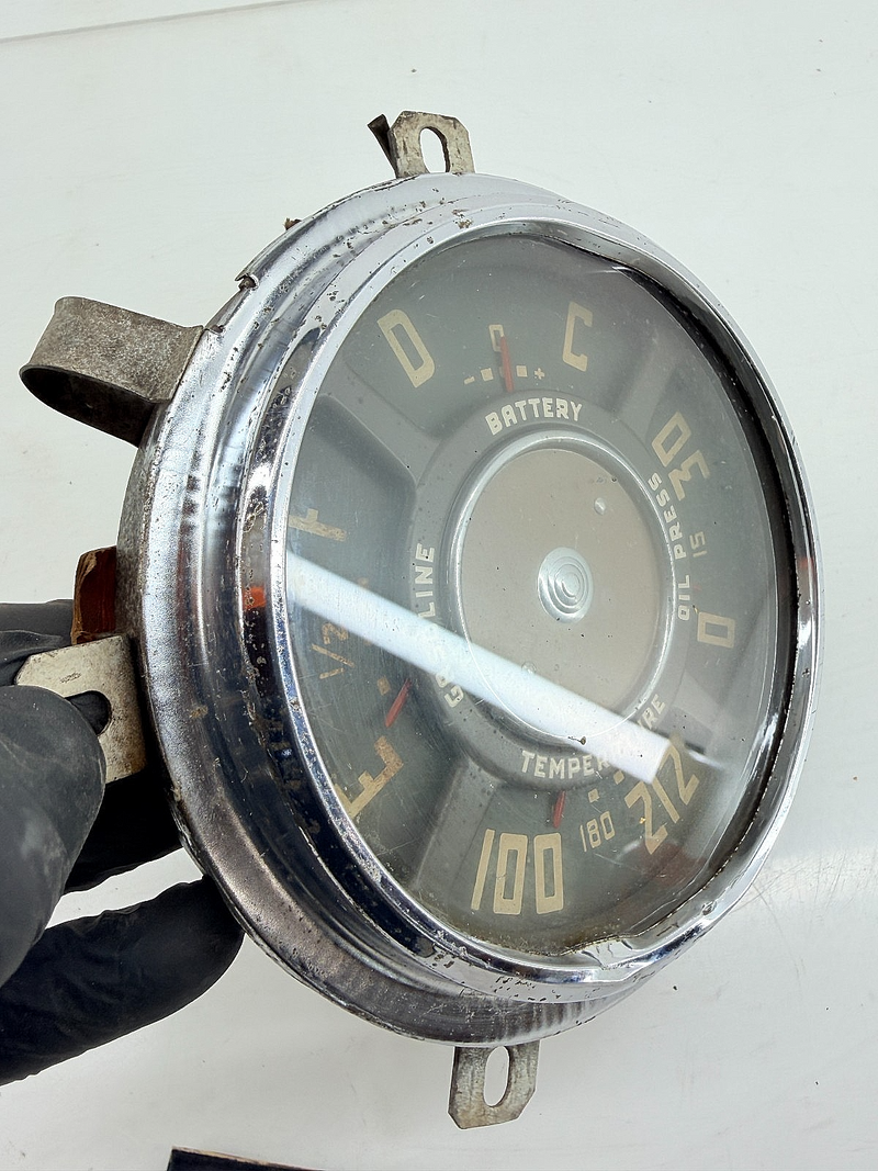 OEM 1949 1950 1951 1952 1953 CHEVY TRUCK COMPLETE GAUGE CLUSTER C73-21