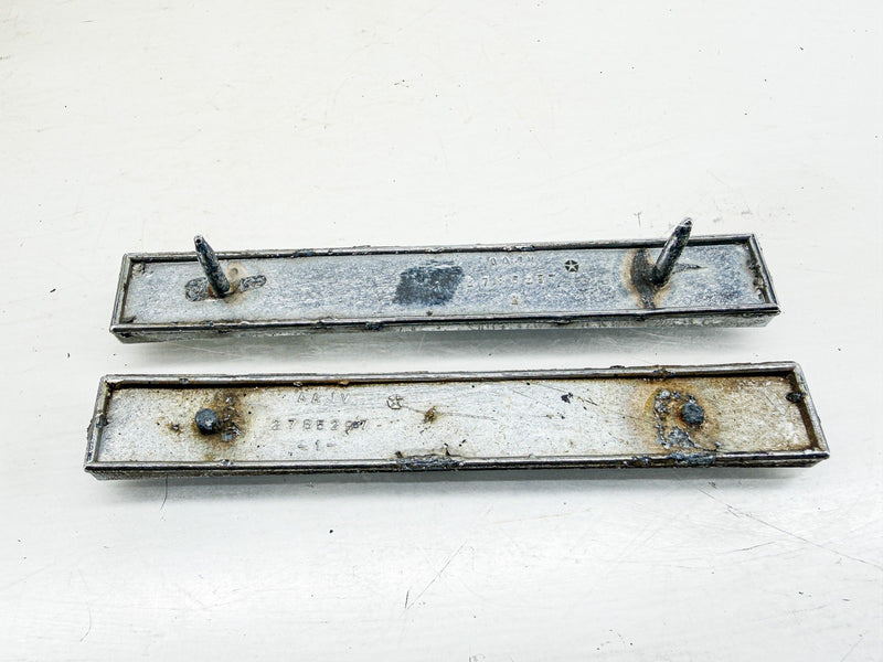OEM 1967 1968 Chrysler Pentastar Emblem Nameplate Mopar 2785297 E10-111