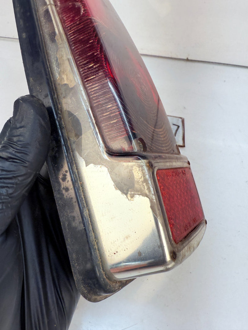 Vintage OEM Peugeot Genuine Rear Lens Tail Light BS 2515-G2 B75-37