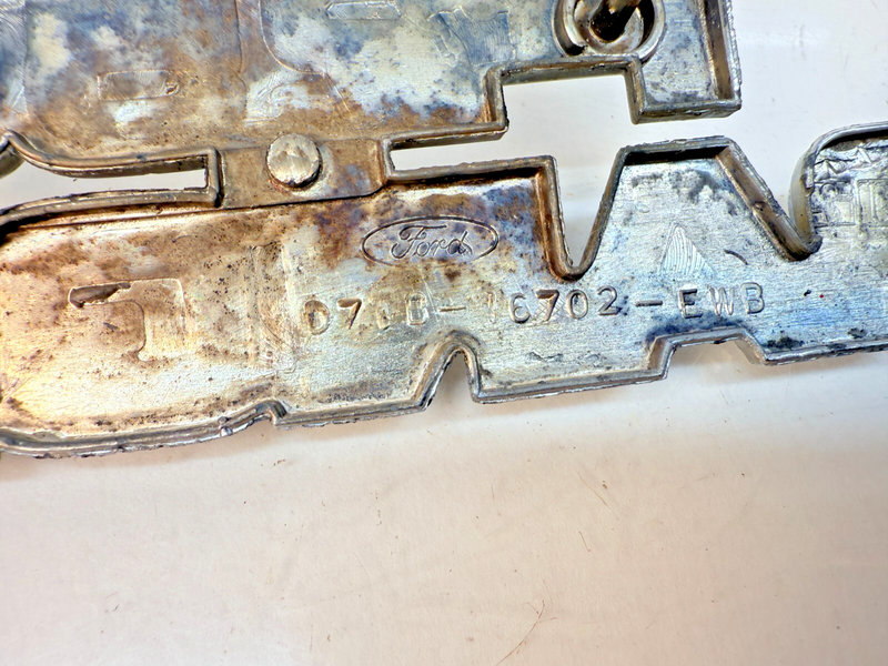 OEM 1973 -1979 F-250 RANGER Metal Front Fender Emblem Badge D7TB16702EWB B32-195
