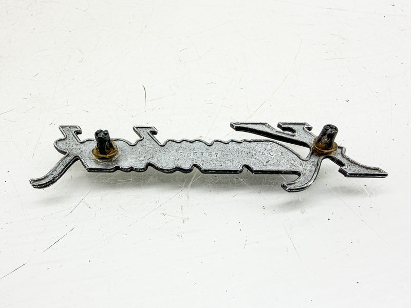 OEM 1971 - 1974 CHEVY VEGA KAMMBACK WAGON SCRIPT EMBLEM 9885757 E10-59