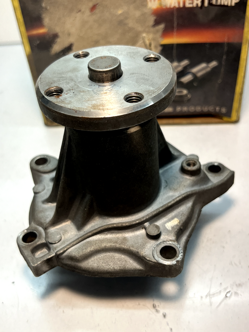 NOS GMB Water Pump Isuzu Amigo Impulse Pickup Trooper 2 1986-1989 131-2024 C3-12