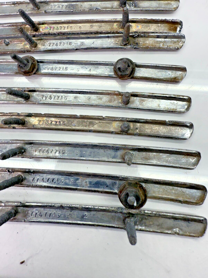 (9) Pontiac OEM Firebird Rear 1/4 Panel Side Body Trim Moulding 7747715 B32-143