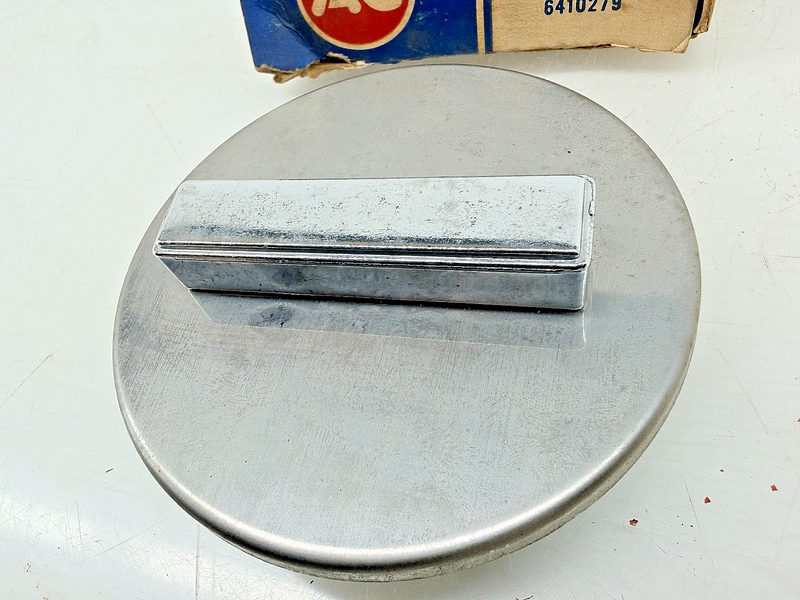 NOS 1975 - 1988 GM AC Gasoline Tank Gas Cap GT56 6410279 C75-13