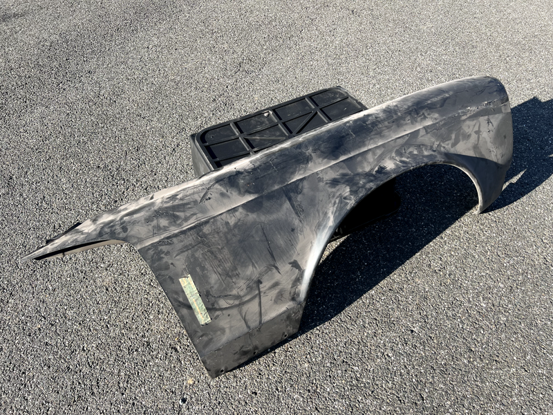 *NOS* 63-67 Mercedes W113 230SL 250SL 280SL Pagoda Right Front Fender 1136200209