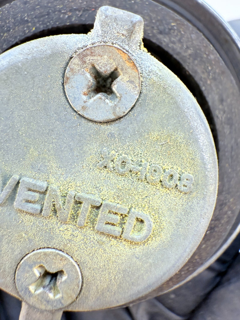 NOS STANT G92 Locking Fuel Tank Cap Gas Cap & Keys Vintage Chrome B73-7