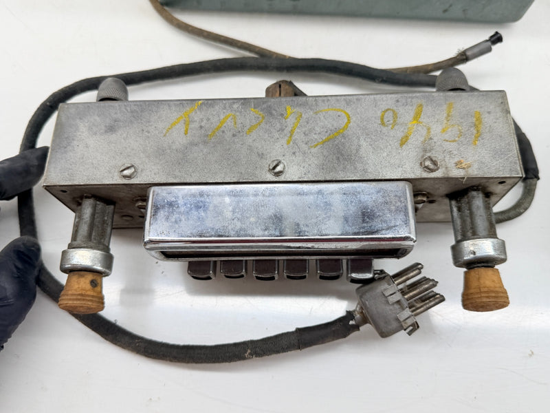 Philco CR-8 Car Radio Motorola Control Head Push Button 1940 - 1947 Chevrolet