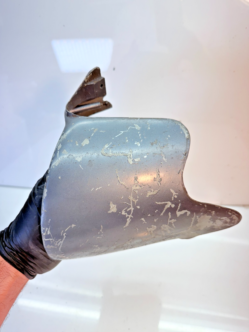 OEM 1959 1960 Chevy Impala Speedometer Dash Gauge Housing Bezel 1586360 B44-1