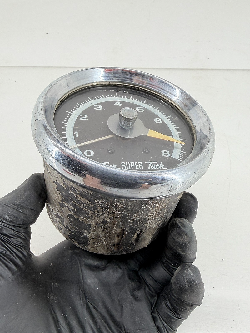 Vintage Original 1960s SUN 8K SUPER TACH TACHOMETER 12V 8 CYL FORD MOPAR GM C69