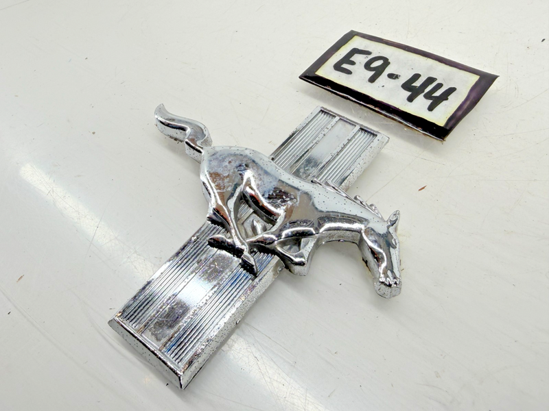 OEM 1964 - 1968 Ford Mustang RH Fender Emblem Pony Tri Bar C4ZB-16C229-B E9-44