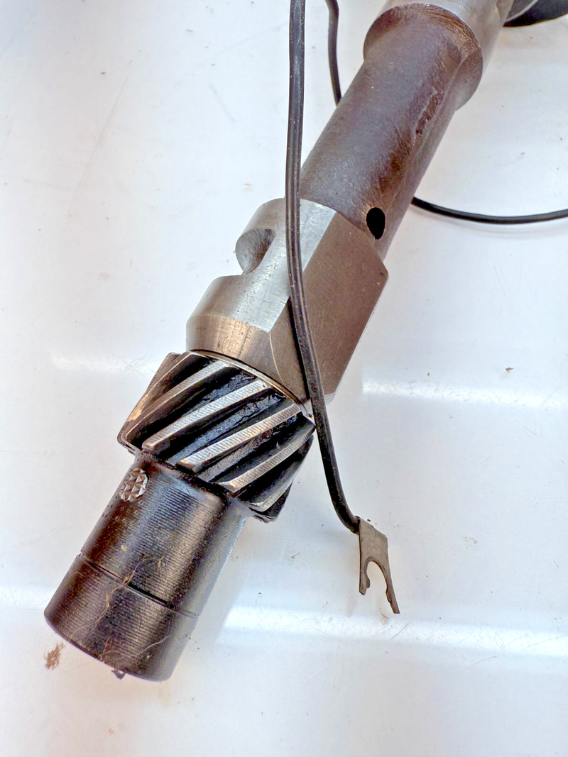 NOS 1958 1959 1960 1961 CHEVROLET CORVETTE DISTRIBUTOR Delco Remy 1110869 B72-16