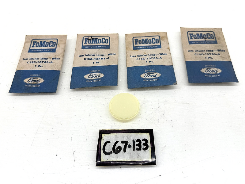 (1) NOS 1961 1962 Ford Thunderbird Interior Lamp Lens C1SZ-13783-A C67-133