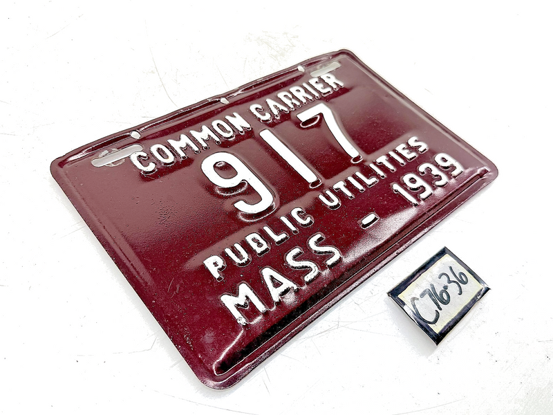 Repainted 1939 COMMON CARRIER 917 Massachusetts License Plate Sign MA 917 C76-36