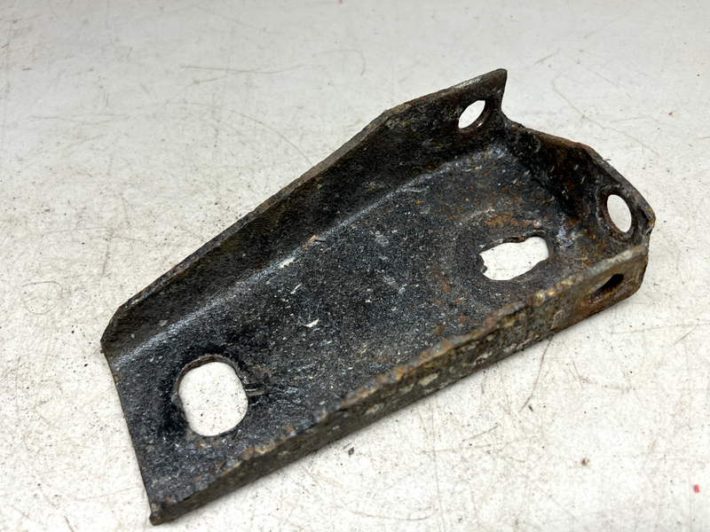 1959 1960 CHEVROLET FRONT BUMPER BRACKET FRAME IMPALA BELAIR BISCAYNE 59 B24-4