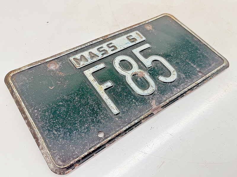 Orig. Paint 1961 F85 Massachusetts License Plate Sign MA F85 C76-78