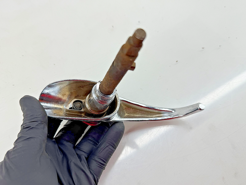 Vintage 1942 - 1946 1947 Chevrolet Aero Rear Trunk Handle Pontiac Chevy C34-47