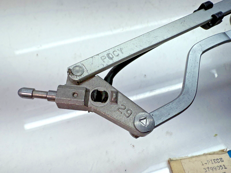 NOS Vintage Mopar Windshield Wiper Arm 3799051 90330 C20-48