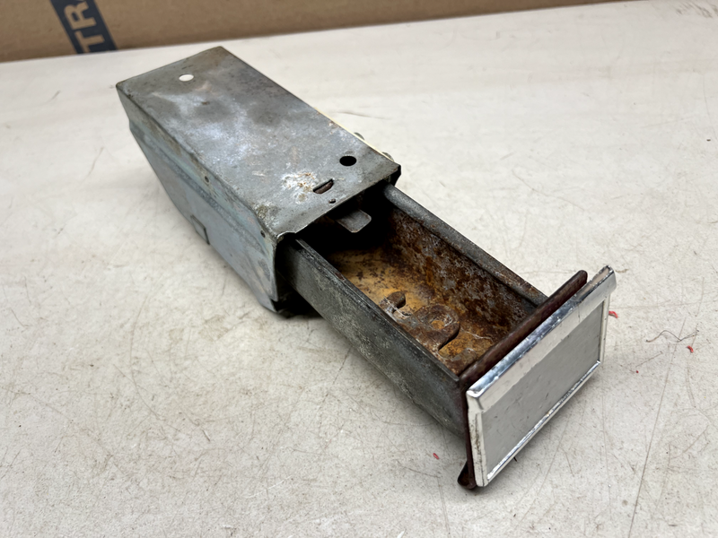 OEM GM 1965 1966 Impala Caprice Polished Dash Ashtray & Bracket RED 65 66 B38-4