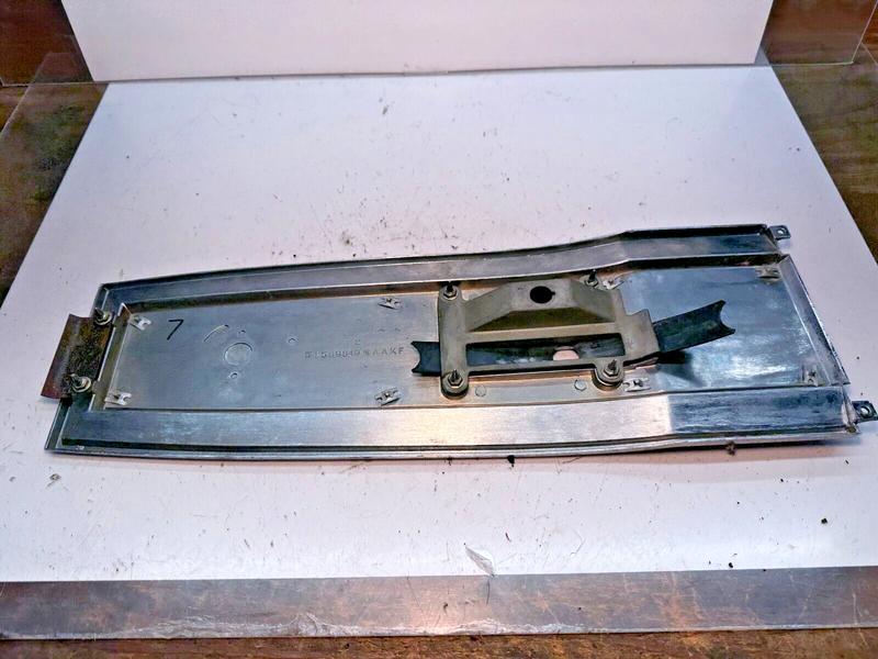OEM 1969 1970 DODGE SUPERBEE PLYMOUTH ROAD RUNNER AUTO CONSOLE TOP 2589849 B44-7