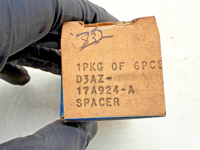 NOS 1973 1974 FORD Galaxie Maverick Torino Bumper Spacers D3AZ-17A924-A C61-24