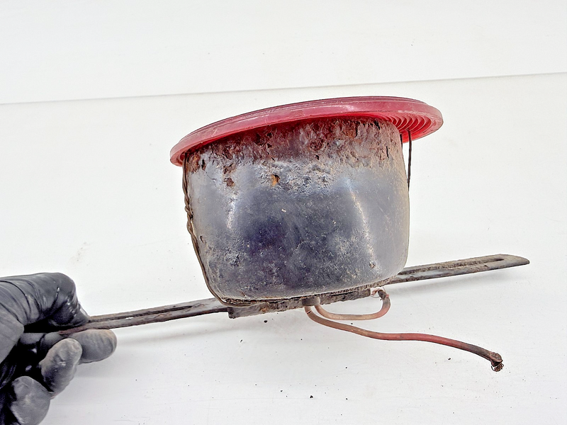 Vintage License Plate Bracket & Tail Light Lamp Antique Part Rat Rod C46-28