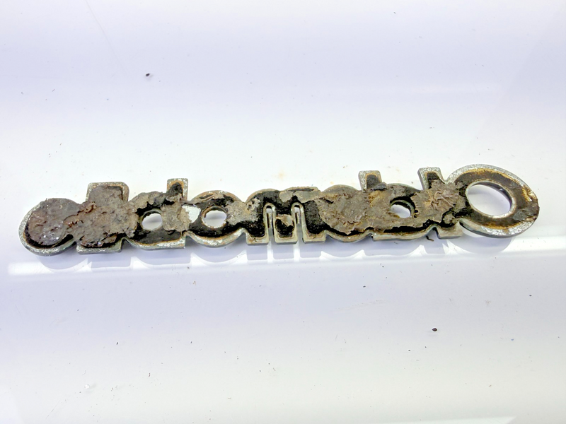 OEM 1978 - 1988 OLDSMOBILE CUTLASS LOGO BADGE SIGN SYMBOL EMBLEM E8-102