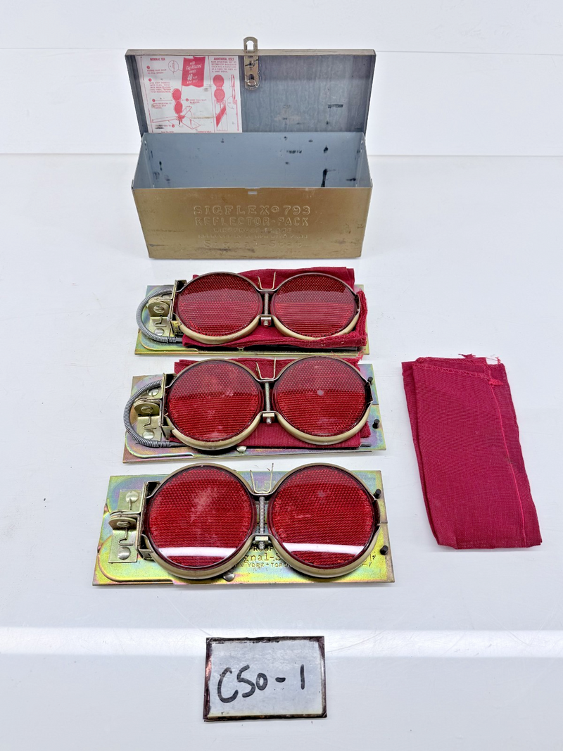 NOS Vintage Signal-Stat SigFlex 791 Reflector Kit 793 Metal Box Rat Rod C50-1a