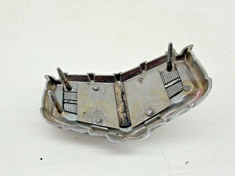 OEM 1971 - 1974 MERCURY MARQUISE MONTEREY FRONT GRILLE EMBLEM D1MB-8B343-AA E7