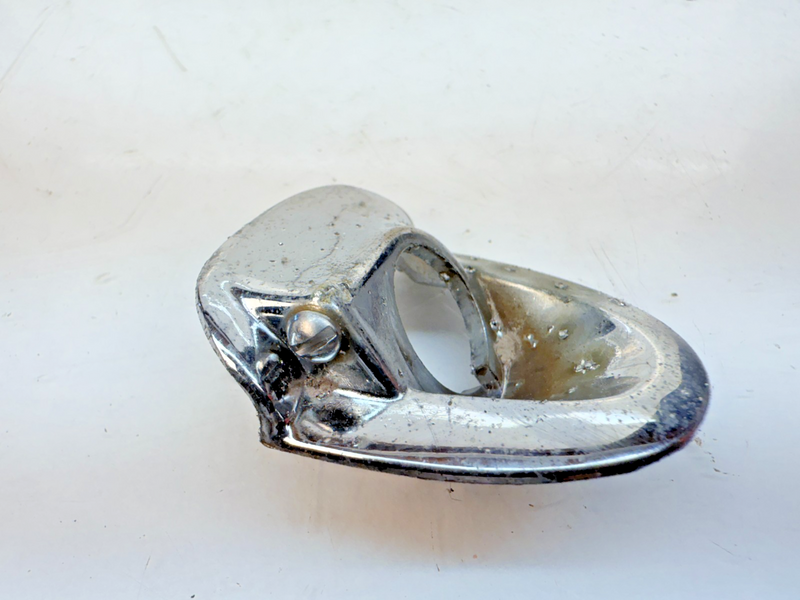 OEM 1955 1956 1957 CHEVROLET WINDSHIELD WIPER ESTUCHEON 88765-1 B1-15