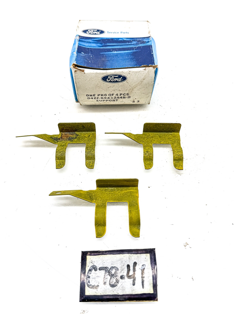 NOS 1974 - 1978 FORD MUSTANG TRUNK LOCK CYLINDER RETAINER D4ZZ-69432A48-B C78-41