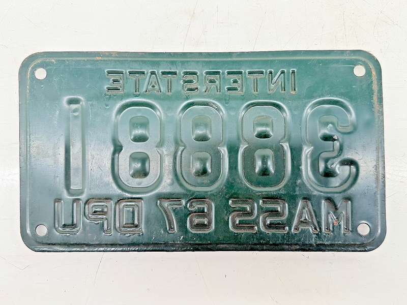 Orig. Paint 1967 INTERSTATE DPU 38881 Massachusetts License Plate C76-95
